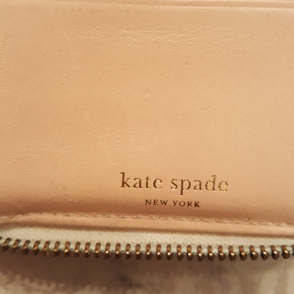 Kate Spade Wallet - Picture 5 of 7